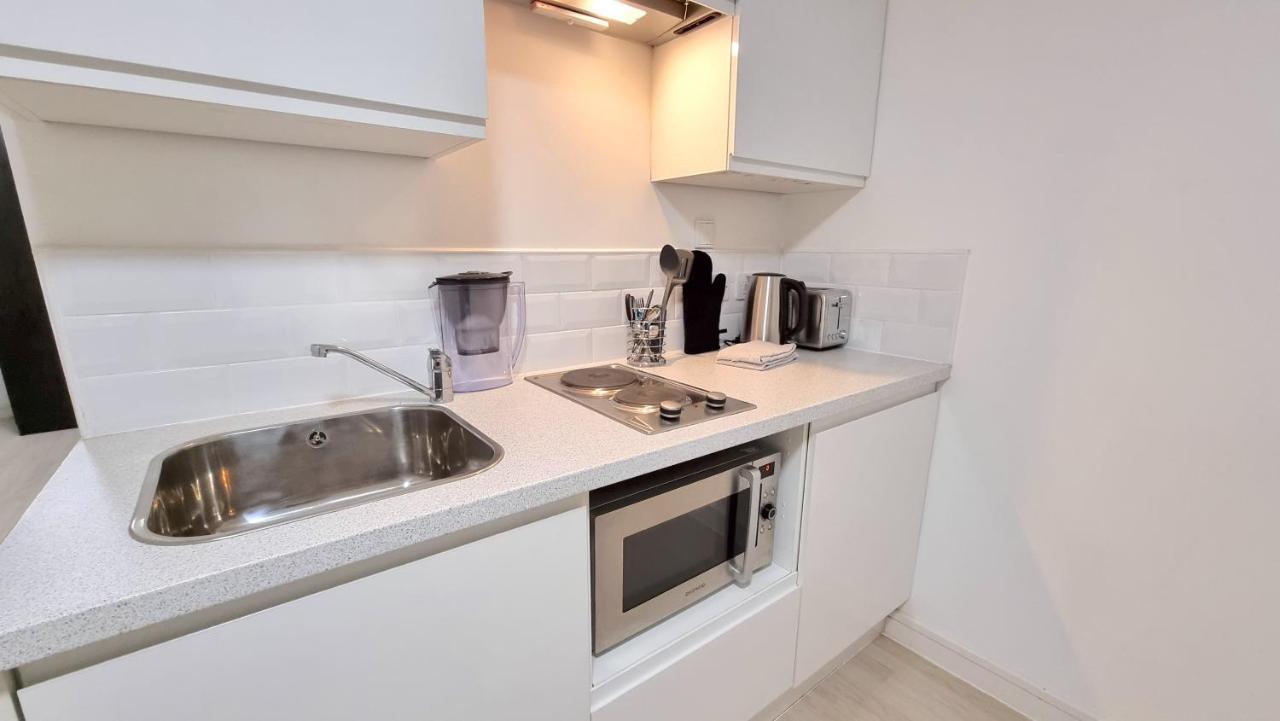 Spacious City Studio / Wifi / Parking Liverpool Zewnętrze zdjęcie