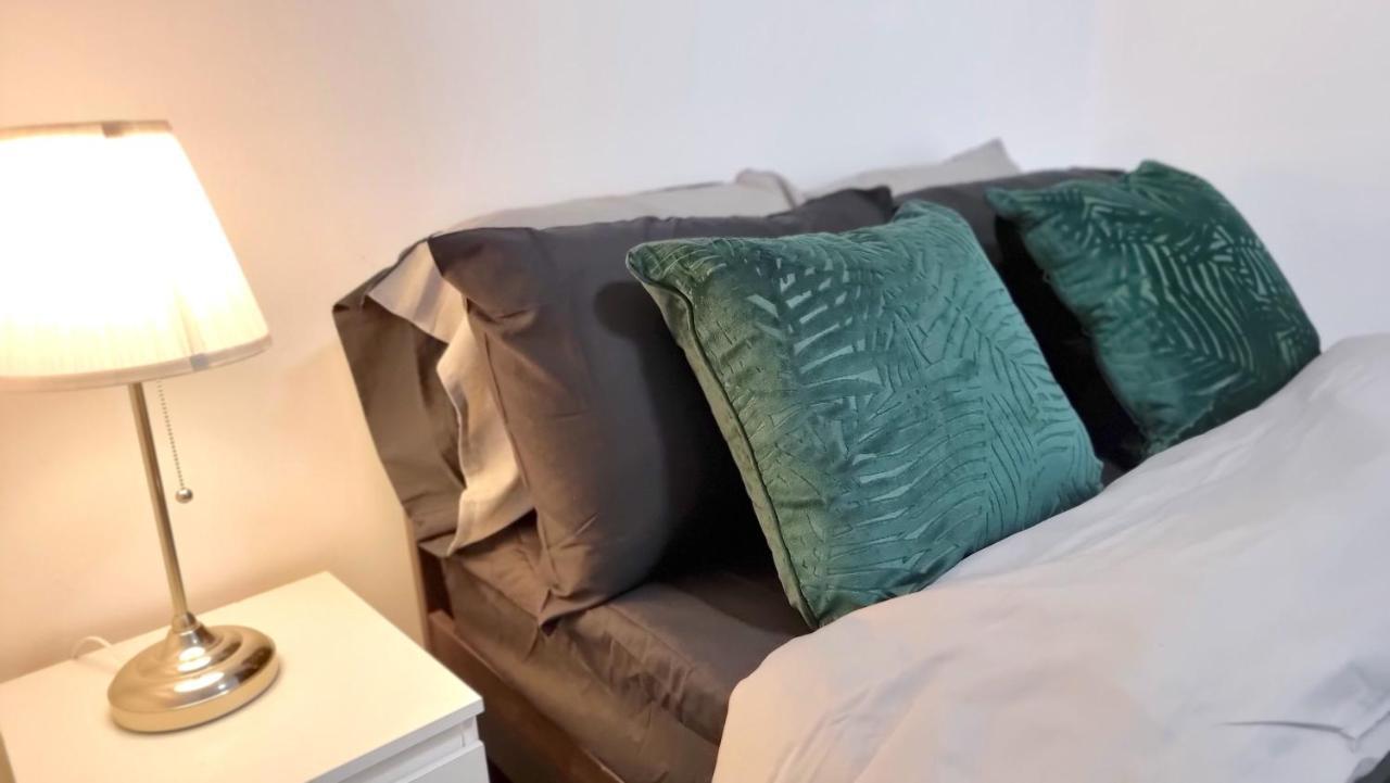 Spacious City Studio / Wifi / Parking Liverpool Zewnętrze zdjęcie