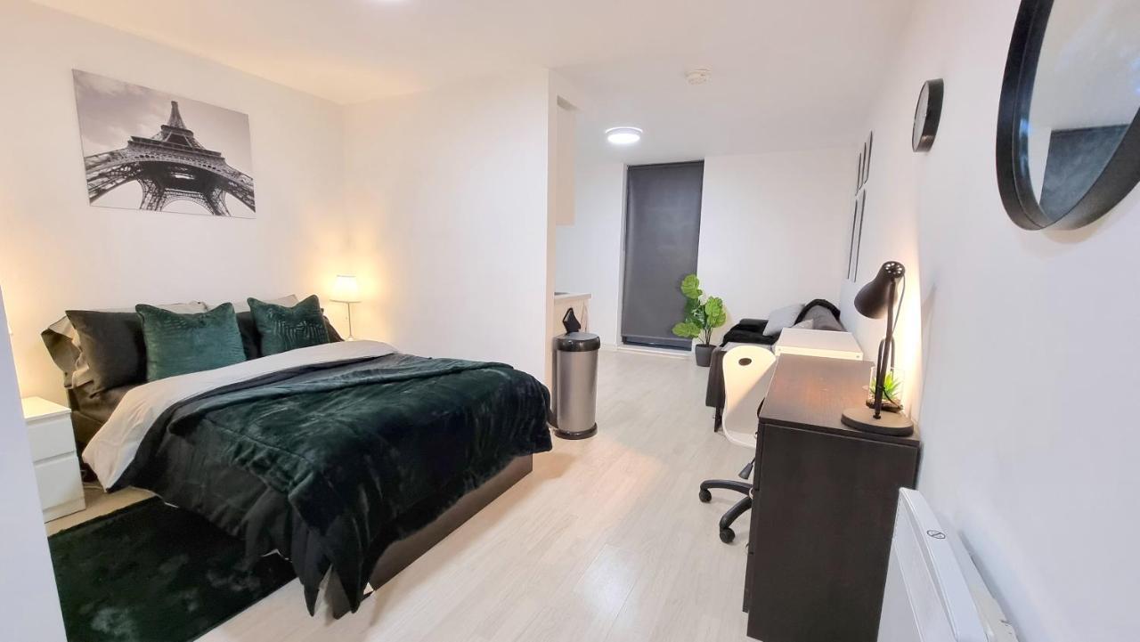 Spacious City Studio / Wifi / Parking Liverpool Zewnętrze zdjęcie